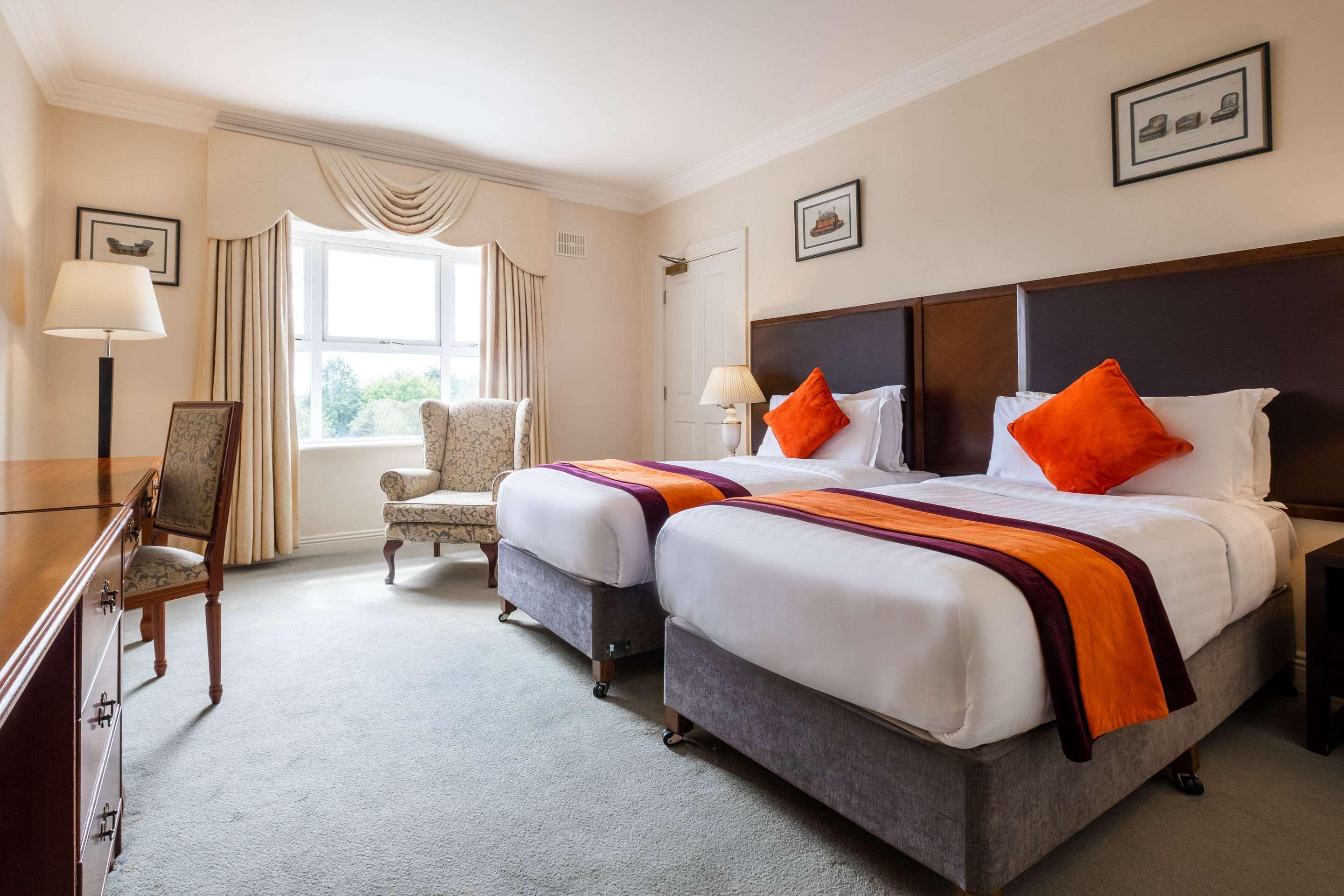 Hotel Woodstock Ennis Extérieur photo