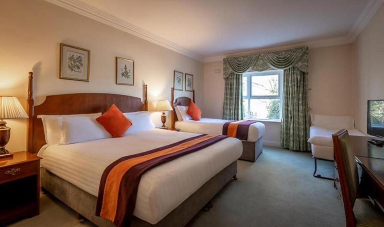 Hotel Woodstock Ennis Extérieur photo